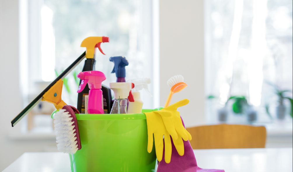 Accesorii Curatenie: Gama Completa pentru Curatenie Eficienta